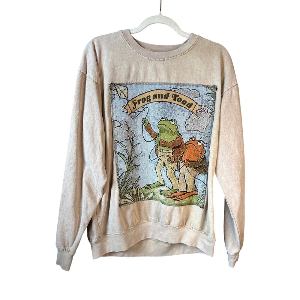 Frog and Toad Medium Crewneck Long Sleeve Teacher Nature Bookworm